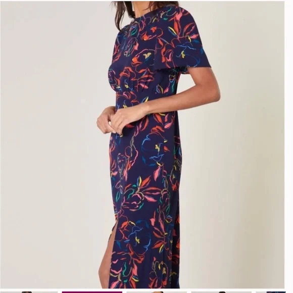 SugarLips Floral Navy Dress - Picture 2 of 10